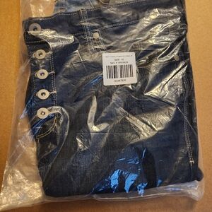 14R Torrid sky high skinny premium stretch (discontinued)